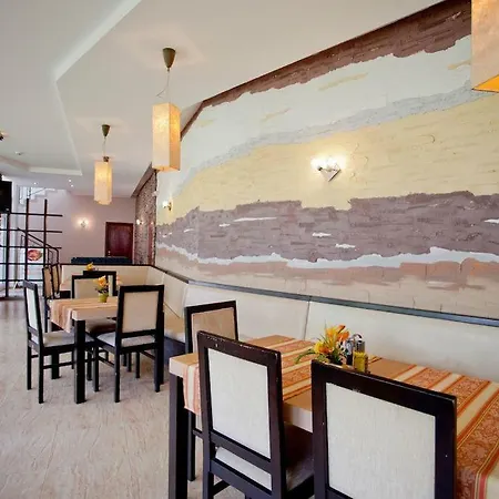 Апартамент Sun Village Paradise