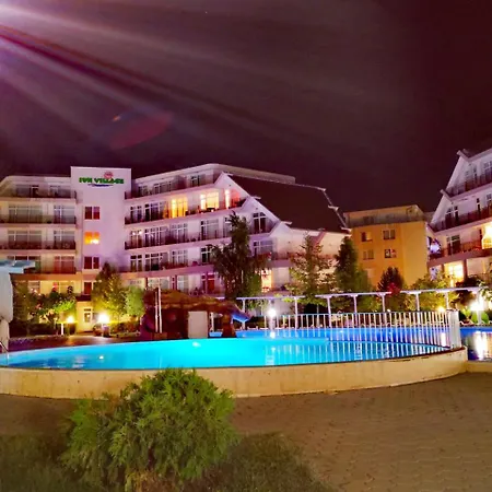 Sun Village Paradise شقة